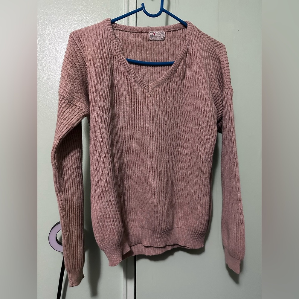 EUC JUNIORS SWEATER